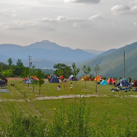 Hétvégi ház Agriturismo Il Faggio *