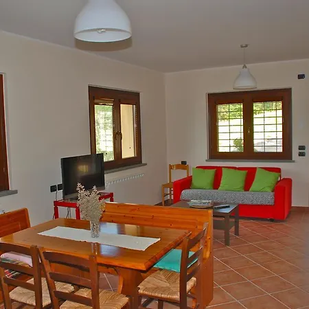 Hétvégi ház Agriturismo Il Faggio Gualdo Tadino